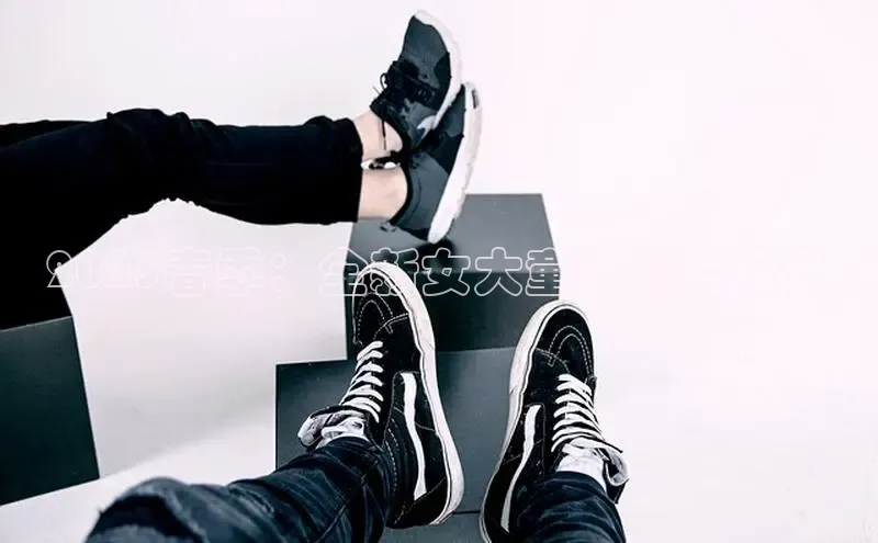 2025春季：全新女大童运动鞋设计